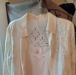 3 pieces white suite